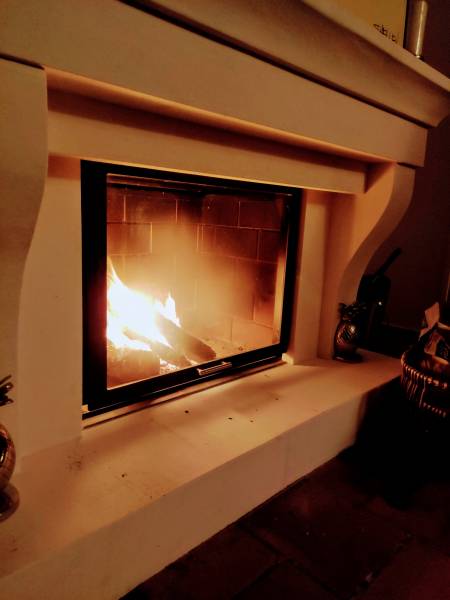 Cheminée classique avec foyer TOTEMFIRE by Cheminees conception